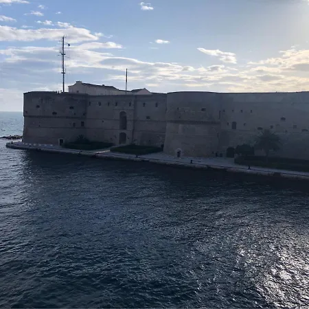 Downtown Lodge Museum Taranto Exterior foto